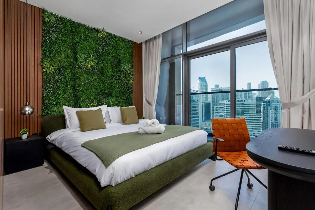 Waves - Tranquil Waterfront Living 2B Retreat With Balcony Apartment Dubai United Arab Emirates