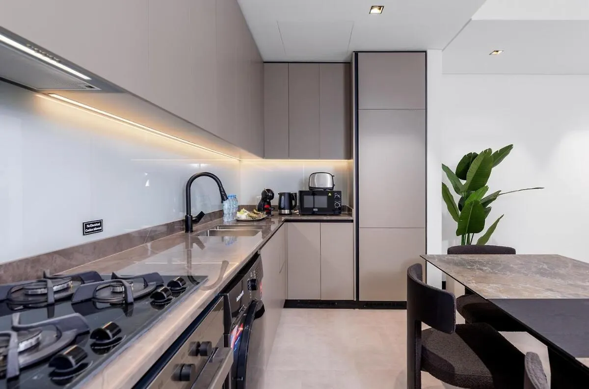 Waves - Tranquil Waterfront Living 2B Retreat With Balcony Apartment Dubai 0*,  United Arab Emirates